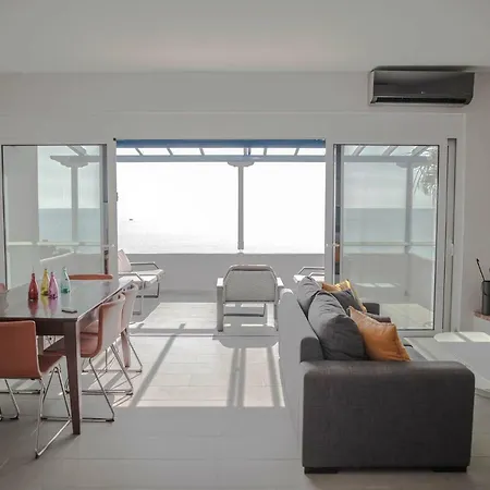 Dimos 빌라 기티오